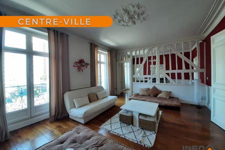 Louer Appartement 6 pièces 161 m²